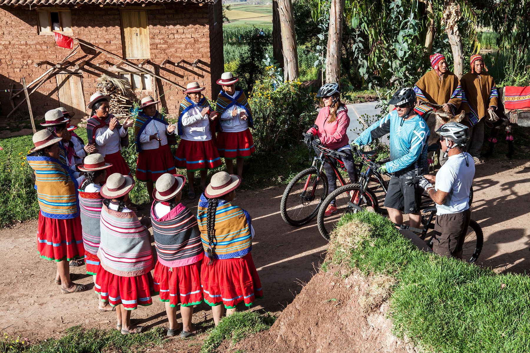 Comunidad de Misminay y bicicleta de montaña