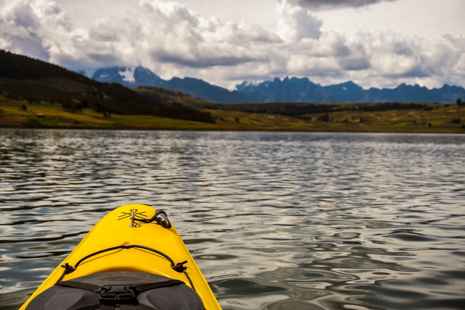 Kayak en la laguna de Huaypo