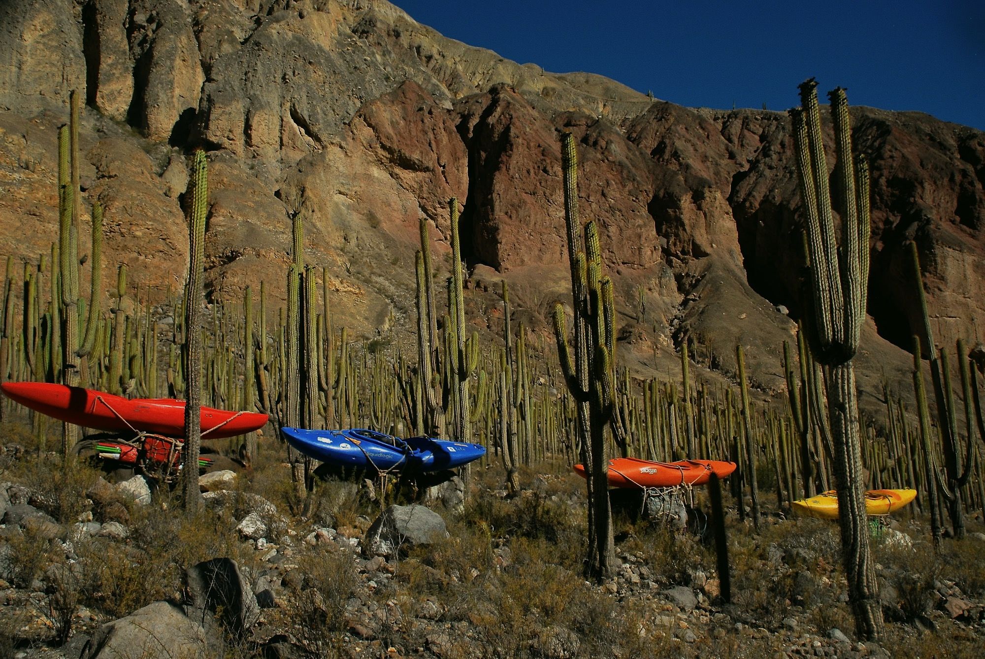Expedición de canotaje al Cañón del Colca